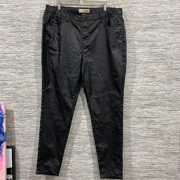 Hybrid & Company Womens Black Faux Leather Plus Pants Size 16 With Pockets - Picture 1 of 6